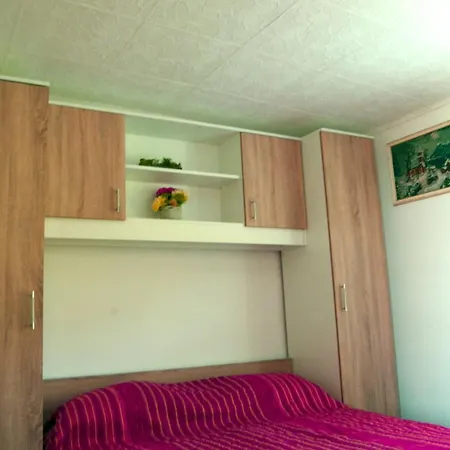 One Bedroom * Banjol